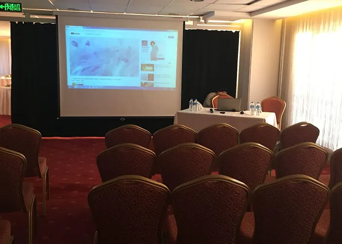 Ahsaray Hotel Askaray